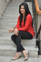 Zara at Bhai Triple Platinum Disc